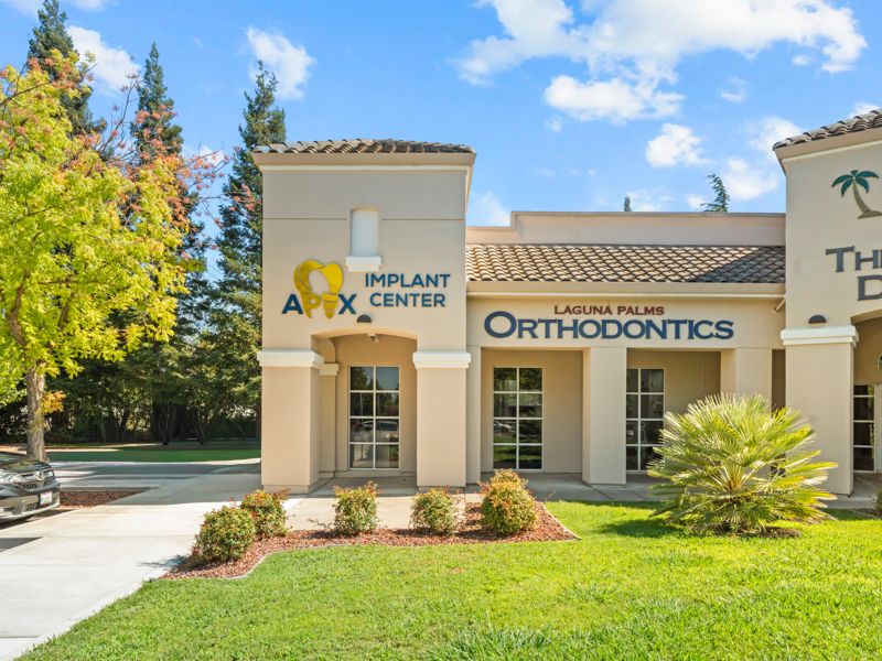 Apex Implant Centers Elk Grove office exterior